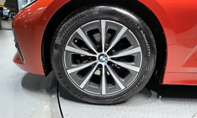 BMW 3-Series 2019, 52709 км, за 16187.64 USD