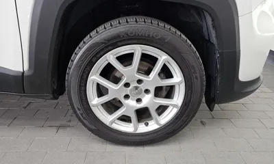 Jeep Renegade 2020, 57532 км, за 10358.31 USD - фото 21