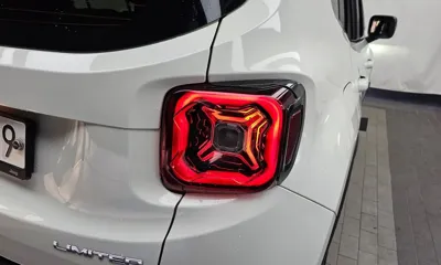 Jeep Renegade 2020, 57532 км, за 10358.31 USD - фото 23