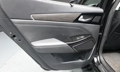 Kia K7 2020, 105761 км, за 10174.61 USD - фото 25