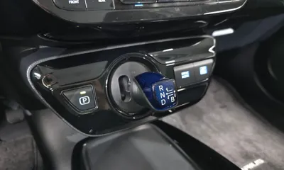 Toyota Prius 2022, 23867 км, за 24615.99 USD - фото 9