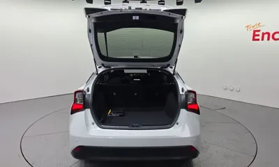 Toyota Prius 2022, 23867 км, за 24615.99 USD - фото 20