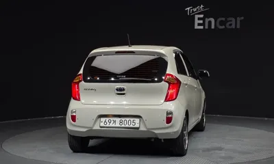 Kia Morning 2012, 111189 км, за 2340.24 USD