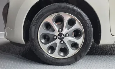 Kia Morning 2012, 111189 км, за 2340.24 USD