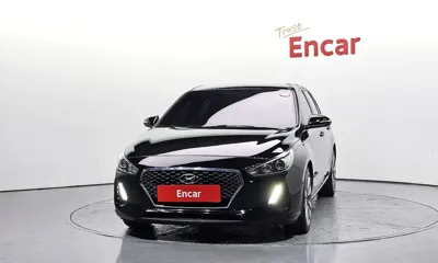 Hyundai i30 2017, 179860 км, за 3931.99 USD