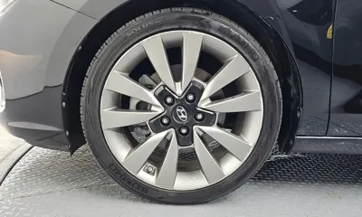 Hyundai i30 2017, 179860 км, за 3931.99 USD