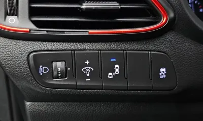 Hyundai i30 2017, 179860 км, за 3896.7 USD - фото 13