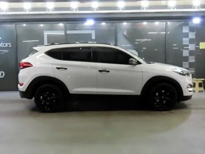 Hyundai Tucson 2017, 138427 км, за 9641.7 USD