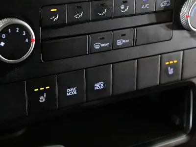 Hyundai Staria 2022, 156196 км, за 11904.77 USD - фото 10