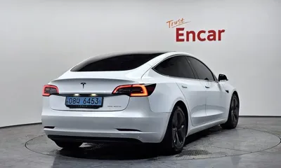 Tesla Model 3 2020, 125701 км, за 13544.76 USD
