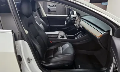 Tesla Model 3 2020, 125701 км, за 13544.76 USD - фото 11
