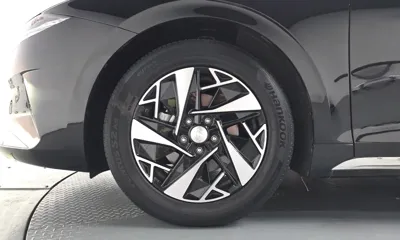 Hyundai Grandeur 2022, 48903 км, за 15534.12 USD