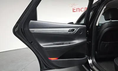 Hyundai Grandeur 2022, 48903 км, за 15534.12 USD - фото 25