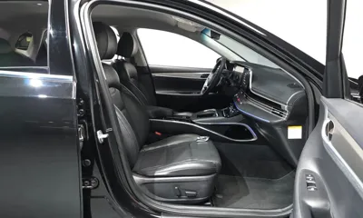Hyundai Grandeur 2022, 48903 км, за 15534.12 USD - фото 26