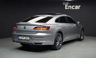 Volkswagen Arteon 2020, 157992 км, за 11809.11 USD