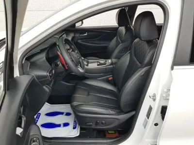 Hyundai Santafe 2021, 116000 км, за 14212.07 USD