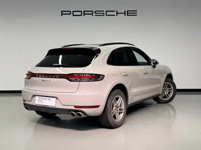 Porsche Macan 2021, 77000 км, за 36491.35 USD