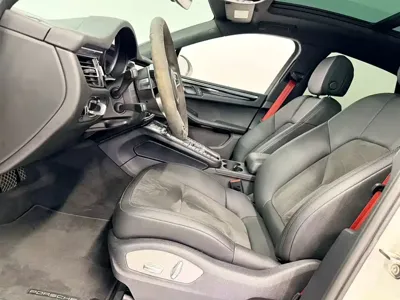 Porsche Macan 2021, 77000 км, за 36491.35 USD - фото 10