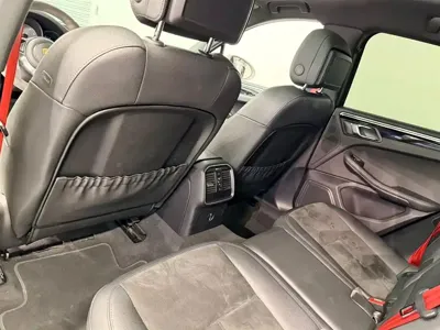 Porsche Macan 2021, 77000 км, за 36491.35 USD - фото 11