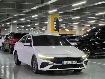 Hyundai Avante 2024, 31684 км, за 17100.99 USD