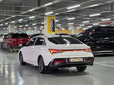 Hyundai Avante 2024, 31684 км, за 17100.99 USD