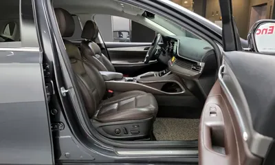 Hyundai Grandeur 2021, 31495 км, за 15747.67 USD - фото 10