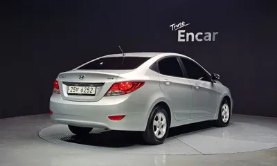 Hyundai Accent 2011, 143692 км, за 2280.13 USD