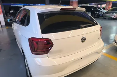 Volkswagen Polo 2019, 82600 км, за 8871 USD
