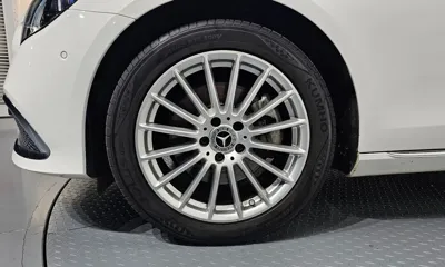 Mercedes-Benz E-Class 2022, 98916 км, за 20691.01 USD