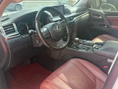 Lexus LX 2022, 40000 км, за 172644.19 USD - фото 7
