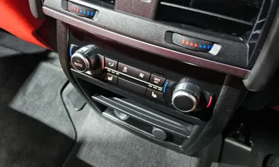 BMW X6M 2017, 92187 км, за 26362.73 USD - фото 18