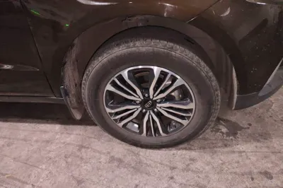 Geely Auto Vision X6