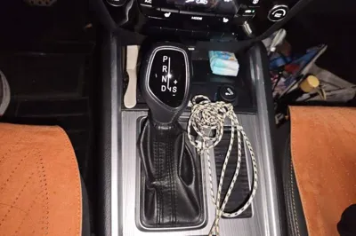 Geely Auto Vision X6