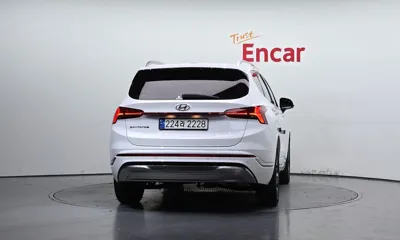 Hyundai Santafe 2023, 76088 км, за 19869.72 USD