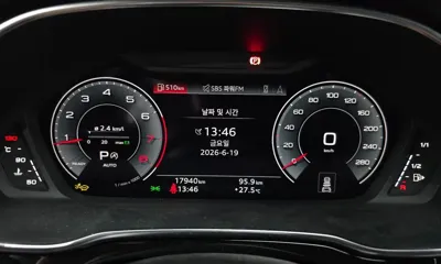 Audi Q3 2025, 17940 км, за 27438.62 USD - фото 8