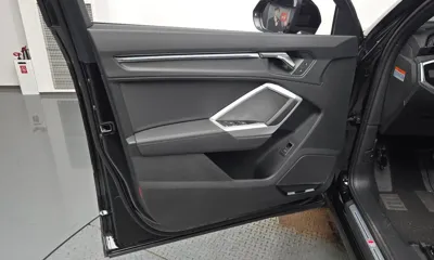 Audi Q3 2025, 17940 км, за 27438.62 USD - фото 24