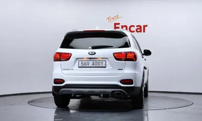 Kia Sorento 2020, 63653 км, за 15229.09 USD