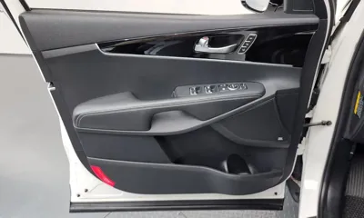 Kia Sorento 2020, 63653 км, за 15229.09 USD - фото 24