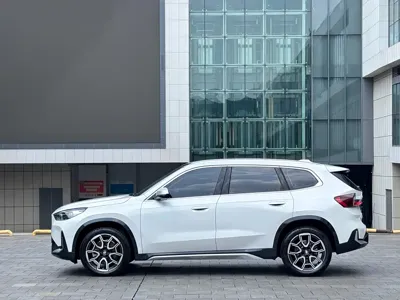 BMW X1 2024, 30000 км, за 21777.09 USD