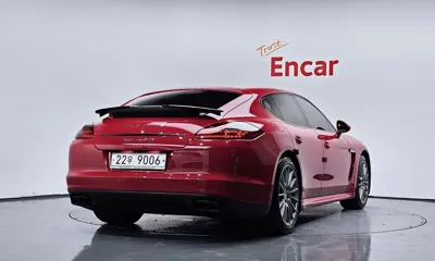 Porsche Panamera 2013, 69911 км, за 24429.98 USD