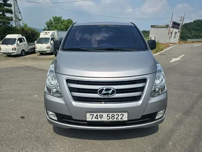 Hyundai Starex 2018, 160614 км, за 6279.75 USD