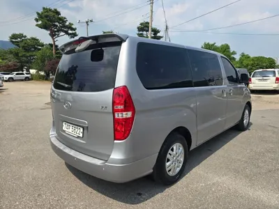 Hyundai Starex 2018, 160614 км, за 6279.75 USD