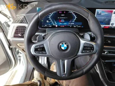 BMW X7 2024, 72800 км, за 76679.06 USD - фото 7