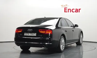 Audi A8 2013, 169639 км, за 7735.81 USD