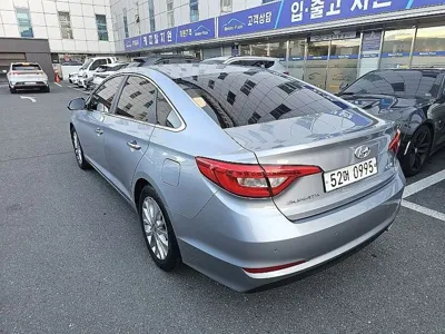 Hyundai Sonata 2016, 62815 км, за 7072.98 USD