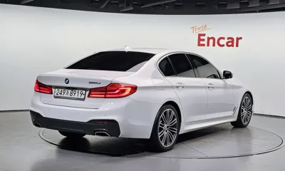 BMW 5-Series 2020, 70570 км, за 21005.65 USD