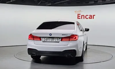 BMW 5-Series 2020, 70570 км, за 21005.65 USD