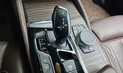 BMW 5-Series 2020, 70570 км, за 21005.65 USD - фото 9