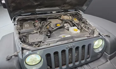 Jeep Wrangler 2015, 205439 км, за 9183.41 USD - фото 6