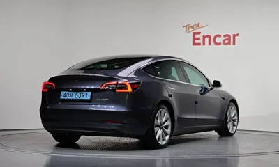 Tesla Model 3 2020, 56955 км, за 22121.57 USD